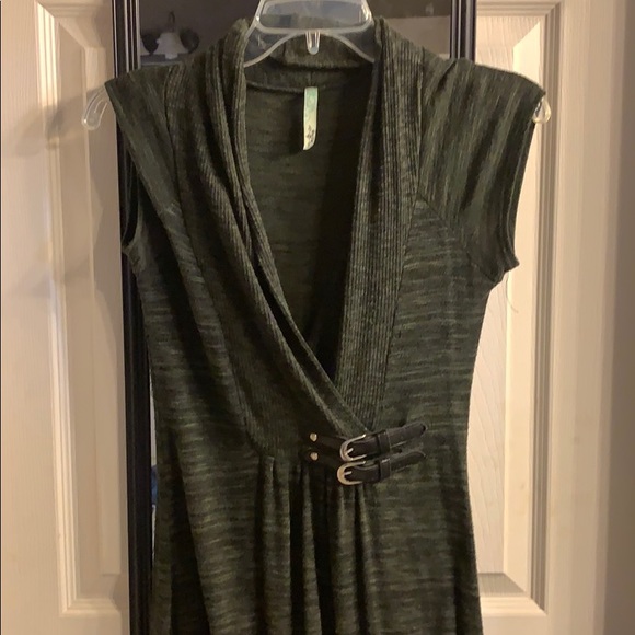 Sweater - Picture 4 of 4